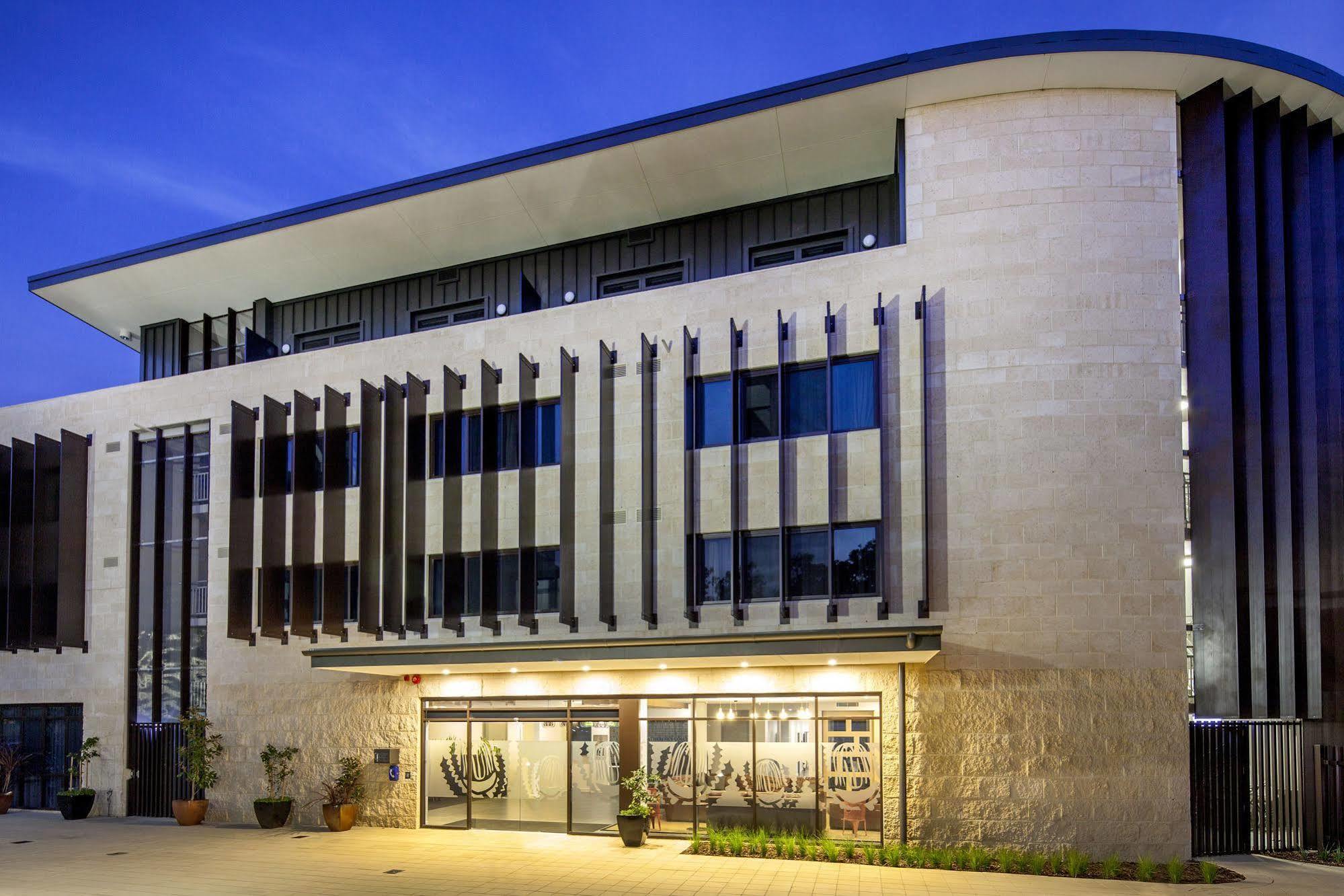 St Catherine'S On Park Perth Exterior photo